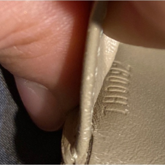 LV VERNIS TAN SHORT WALLET TH0082 - Picture 7 of 8